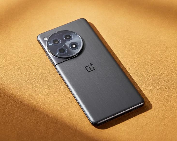 По слухам, телефон OnePlus Ace3 Pro будет иметь металлическую раму + 3D-керамический корпус