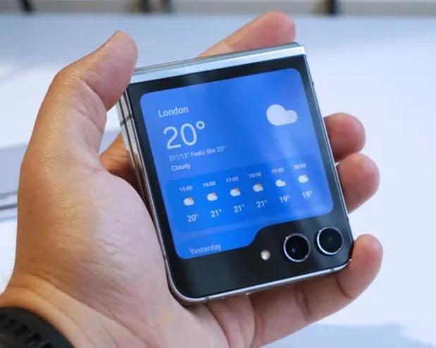 Технические характеристики Samsung Galaxy Z Flip6 стали известны накануне запуска